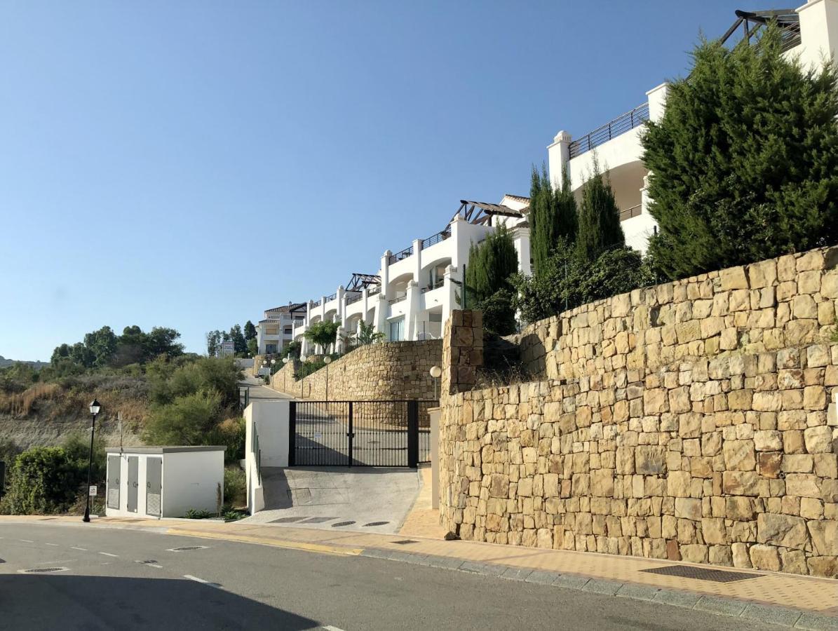 Albatros Golf View 2394 Apartment Casares Luaran gambar