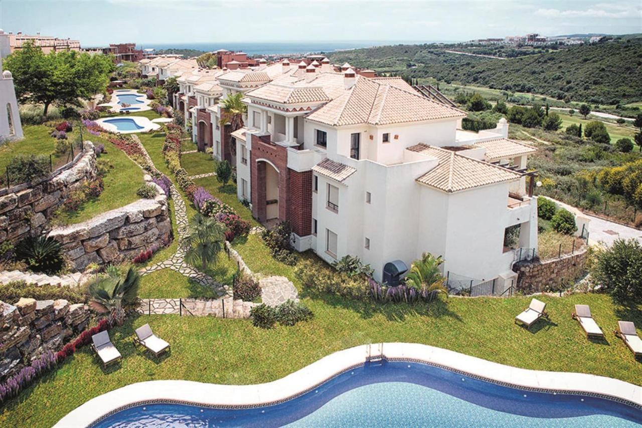 Albatros Golf View 2394 Apartment Casares Luaran gambar