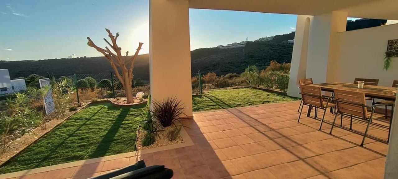 Albatros Golf View 2394 Apartment Casares Luaran gambar