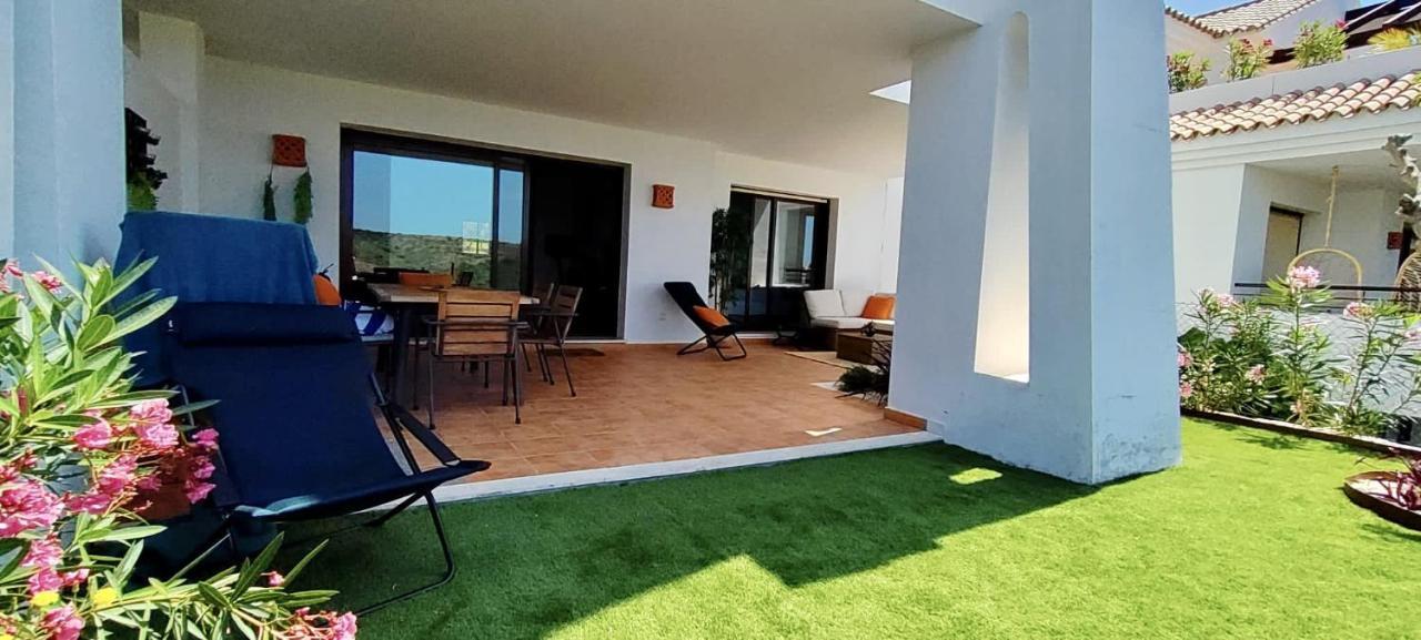 Albatros Golf View 2394 Apartment Casares Luaran gambar